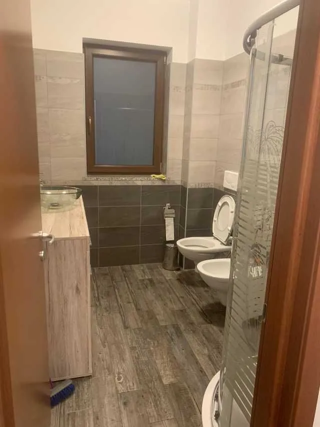 Inchirierez apartament cu 2 camere in Buna Ziua zona Grand Hotela Italia - Imaginea 10