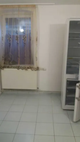 regim holelier in casa cu curte - Imaginea 2