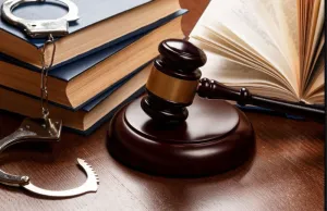 Avocat specializat pe drept penal