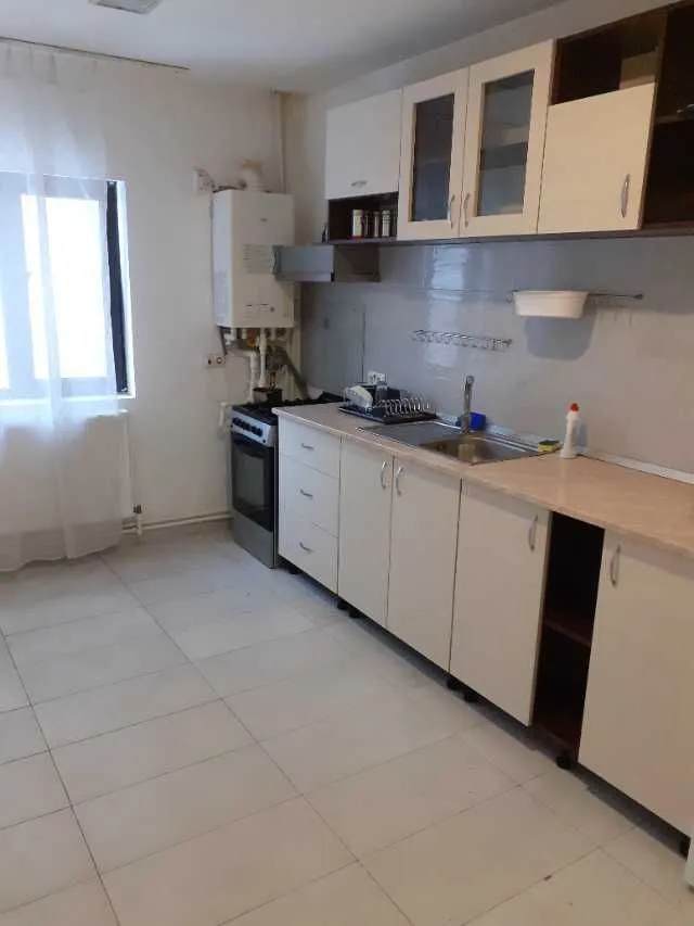Bragadiru ilfov vindem Vila 4 camere p+ e supt 240 mp la cheie - Imaginea 5