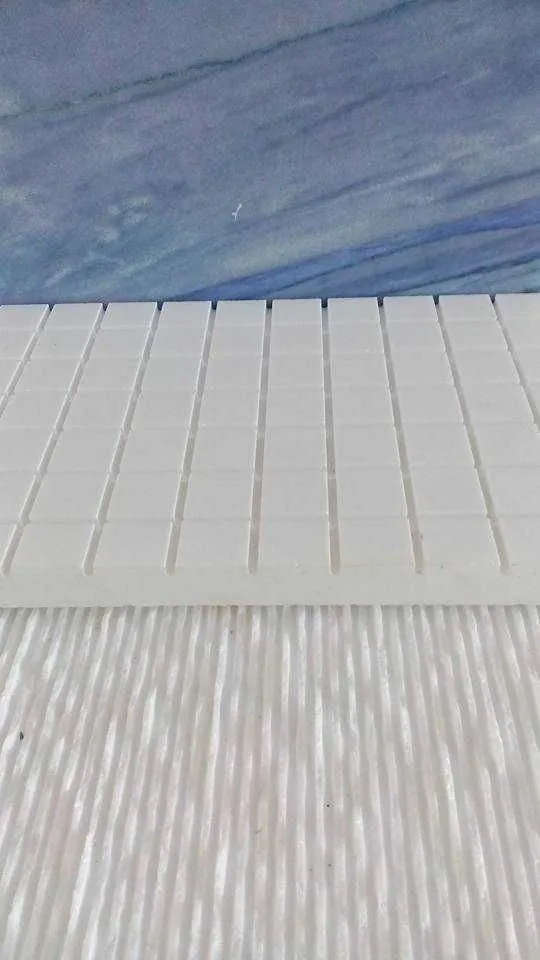 piatra naturala decorativa alba medias - Imaginea 1