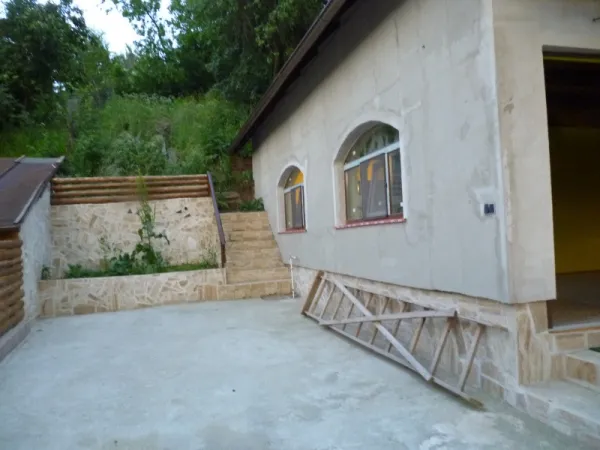 Vand casa mica parter+ mansarda - Imaginea 2
