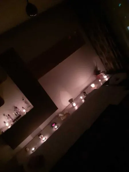 Masaj de relaxare. . . . Terapeutic - Imaginea 2