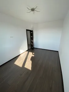 Apartament 3 camere  Militari Residence 55000E, 65MPU