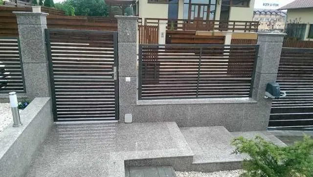 Trepte exterioare din granit - Imaginea 1