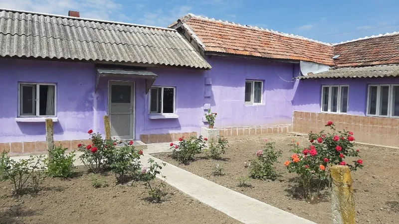 Casa de vanzare frumoasa - Imaginea 2