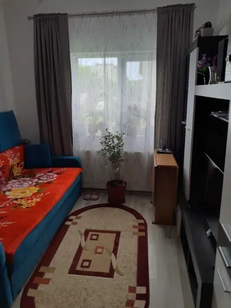Pecineaga sector 5 vindem ap 2 camere etaj 1/ 2 balcon se acepata credit - Imaginea 8