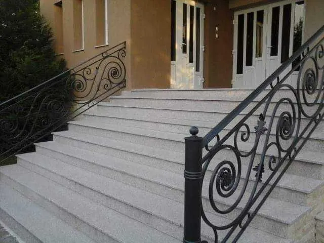 Trepte granit antiderapant pentru exterior - Imaginea 3