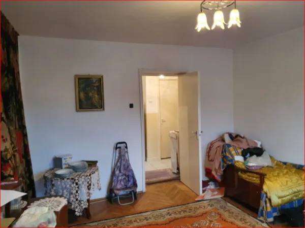Vanzare apartament 2 camere, central, str Viitorului, Tarnaveni - Imaginea 2