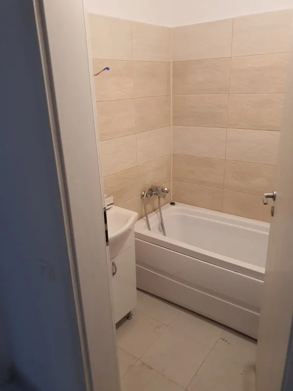 Apartament 2 camere Militari Residence - 51 mpu - 49000 euro - Imaginea 1