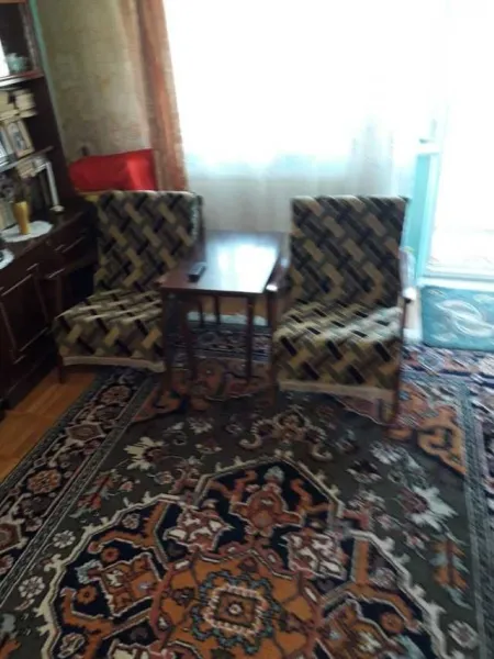 Oferim spre vanzare un apartament cochet si comod cu 2 camere - Imaginea 5