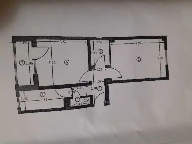 Apartament cu 2 camere, decomandat, etaj 2 din 4, zona centru Vaslui - Imaginea 1