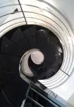 Marmura neagra in Bucuresti - Miniatura 3