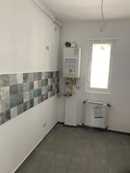 Proprietar  3 camere Militari Residence - 65mpu - 56800E - Imaginea 2