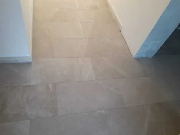 marmura interior in sibiu - Imaginea 1