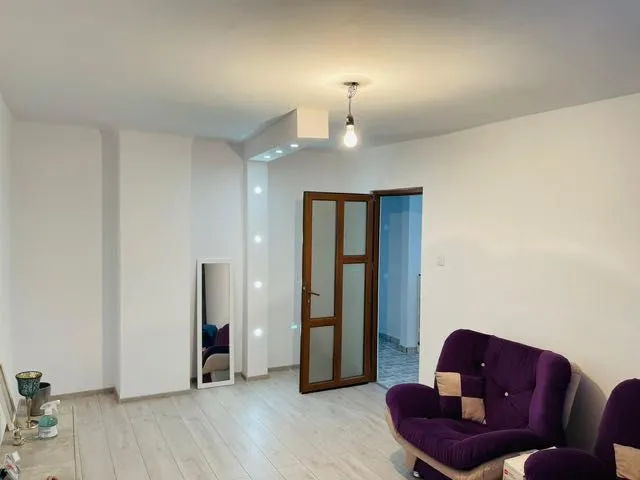 Apartament 4 camere - Imaginea 7