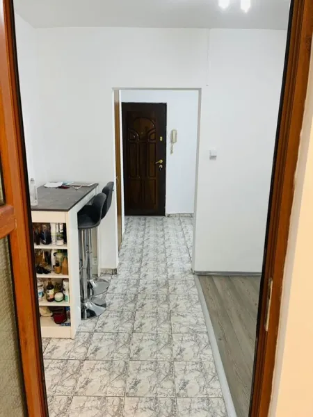 Apartament 4 camere - Imaginea 8