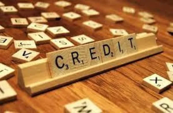 Credite la 5 banci simultan - Imaginea 1