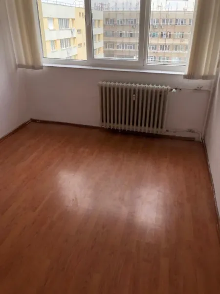Inchiriez Apartament 2 Camere Teiul Doamnei - Imaginea 2