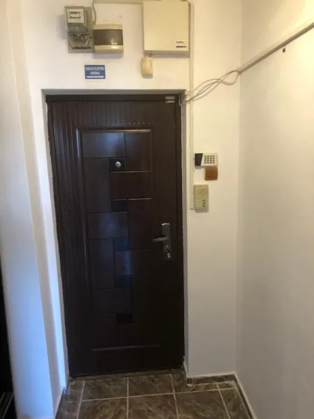 Inchiriez Apartament 2 Camere Teiul Doamnei - Imaginea 4