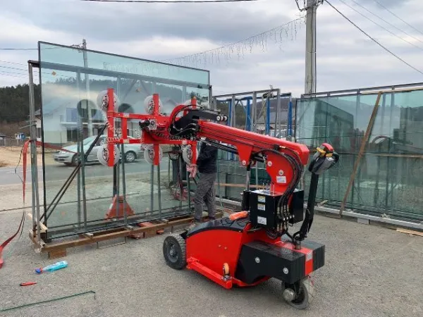 Vanzare sau inchiriere robot sticla - Imaginea 1