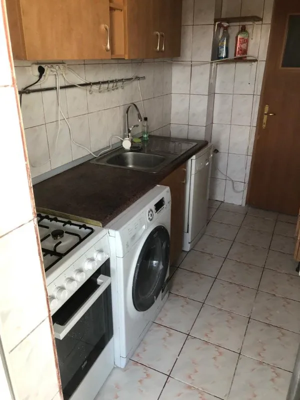 Inchiriez Apartament 2 Camere Teiul Doamnei - Imaginea 9