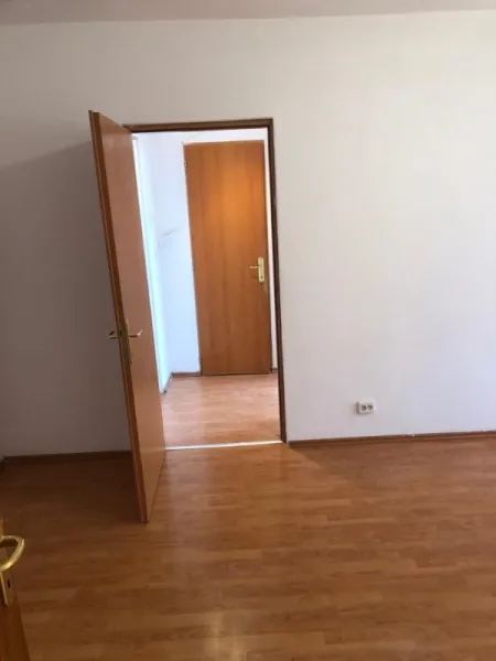 Inchiriez Apartament 2 Camere Teiul Doamnei - Imaginea 10