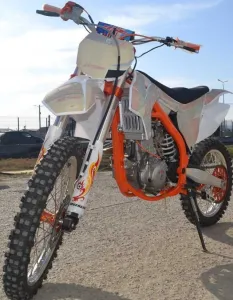 Motocross Dirtbike Bosuer 250cc Ultimate# Manual