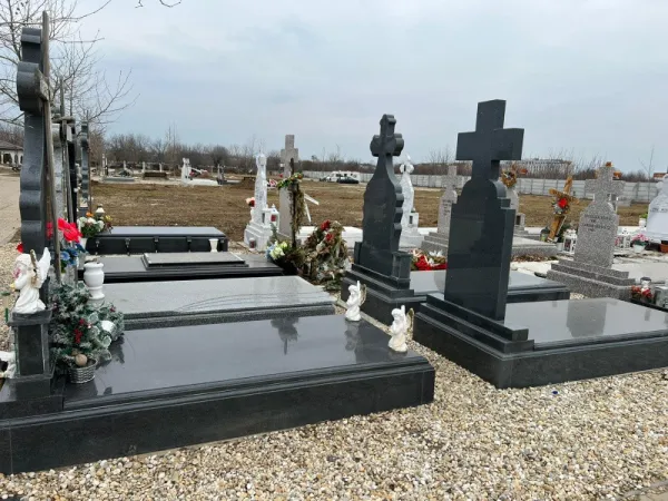 Locuri de veci - NOUL Cimitir Eparhial Sfantul Nicolae- Straulesti - Imaginea 8