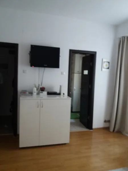Ofer spre inchiriere Garsoniera Ultracentral - Imaginea 2