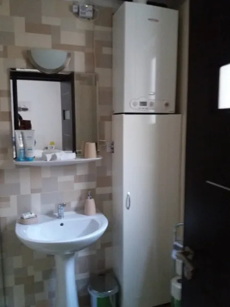 Ofer spre inchiriere Garsoniera Ultracentral - Imaginea 3