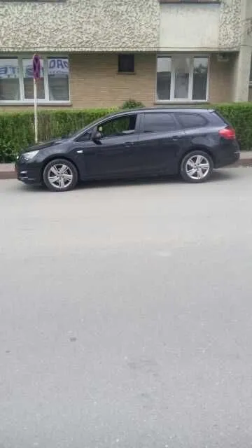 Vand urgent! ! Opel Astra Sports Tourer - Imaginea 1