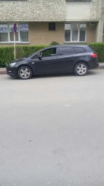 Vand urgent! ! Opel Astra Sports Tourer - Imaginea 1