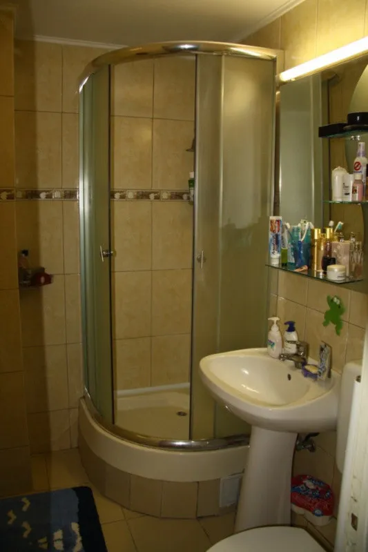 De inchiriat apartament 4 camere Eroii Revolutiei Sura Mare Bucuresti - Imaginea 2