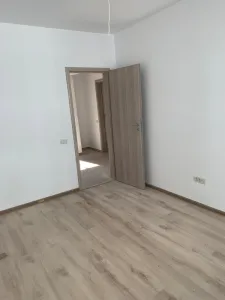 Garsoniera de vanzare, etaj 4/ 7, 32mp, 27000EUR