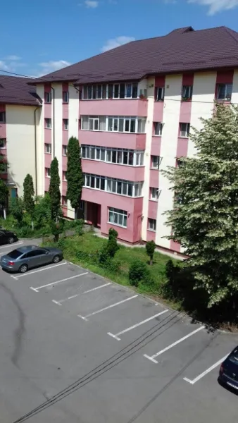 Vand apartament situat in Breaza / Prahova - Imaginea 1
