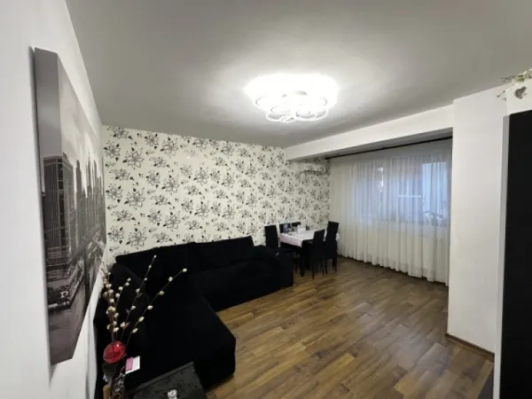 Apartament 3 camere decomandat, Prelungirea Ghencea, etaj 2/ 4, 63 mp, 75. 000 euro - Imaginea 1