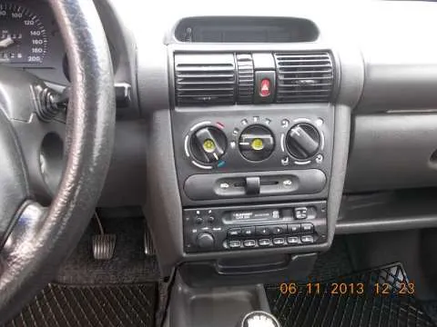 vand opel corsa 1997 full impecabila - Imaginea 3