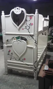 Executam mobilier din lemn masiv si pal/ mdf  sau reconditionari mobilier