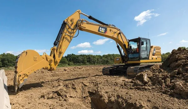 Inchiriez excavator pe senile - Imaginea 2
