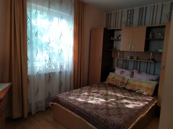Vand casa + teren intravilan comuna Serbanesti - Imaginea 3