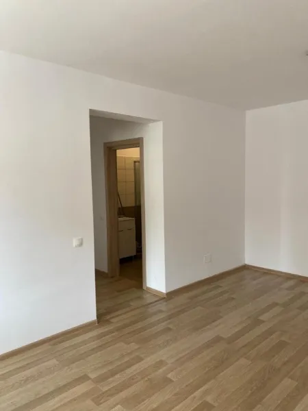 Apartament 3 camere Militari Residence - 61 mpu - 59000 euro - Imaginea 2