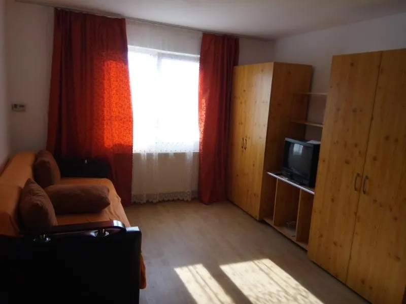 Ofer inchiriere apartament 2 camere - Imaginea 1