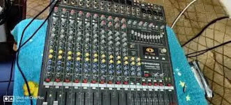 Reparatii Amplificatoare si mixere - Imaginea 1
