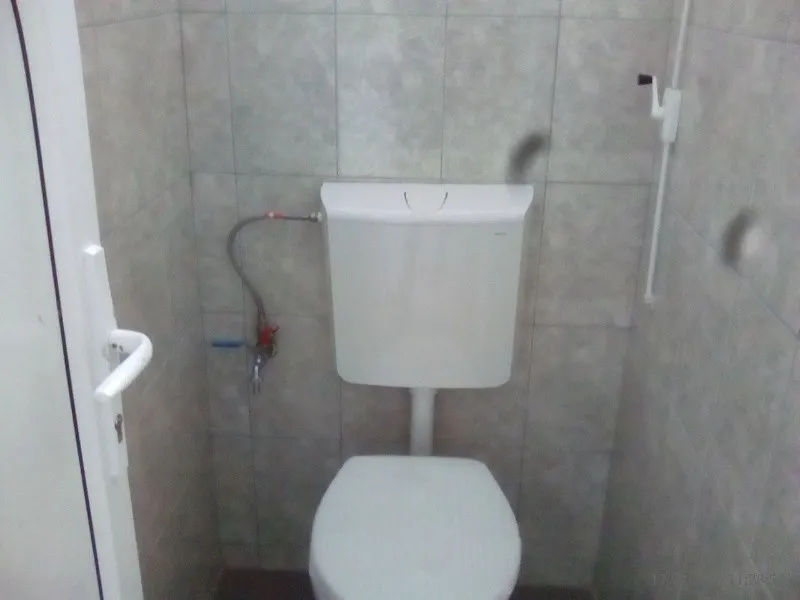 143 m. p. sau 93 m. p. sau 50 m. p. cu o inaltime de 3, 50 m, spatiu comercial - Imaginea 7