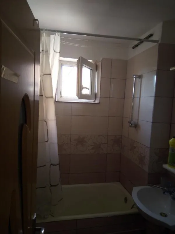 Ofer inchiriere apartament 2 camere - Imaginea 10
