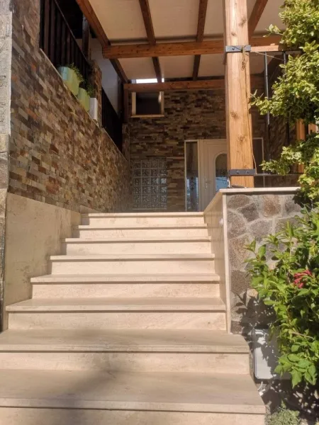Granit, Marmura, Travertin, Compozit, Calcar, Ardezie, Andezit, Onix, Piatra cubica - Imaginea 2