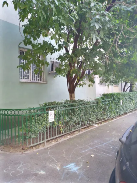 Vand 4 camere Rahova Margeanului  83. 000 euro - Imaginea 1