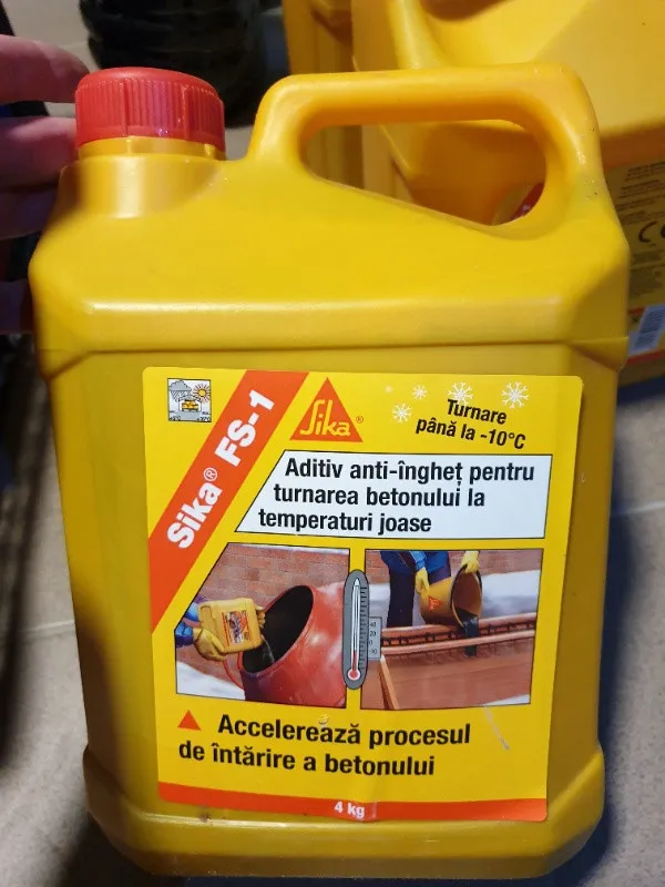 Vand aditiv anti- inghet SIKA FS- 1 la bidon de 4 kg - Imaginea 1