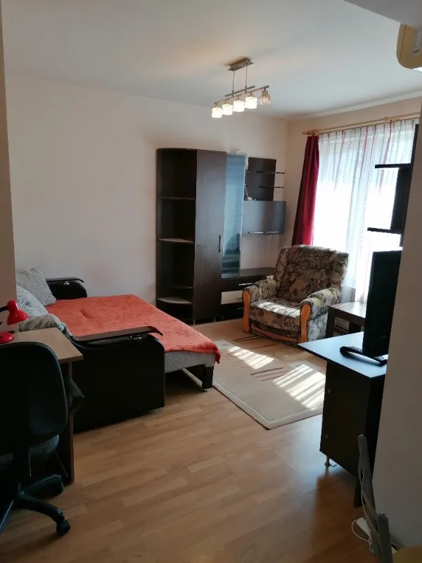 Dau in chirie apartament cu 1 camera in catr. Zorilor, str. Sighisoarei - Imaginea 1